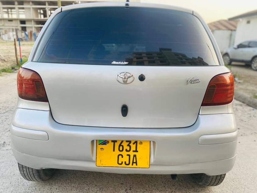 A picture of TOYOTA VITZ NAMBA C PIGA 255 714 550 592