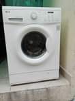A picture of LG 5kg inverter direct drive washing machine clean