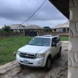 A picture of Dealer market 2010 Ford Escape money needed now now