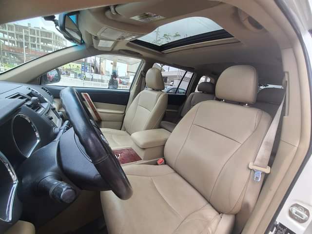 A picture of Tokunbo 2013 Highlander limited Edition