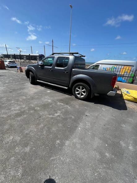 nissan navara