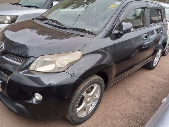 A picture of TOYOTA