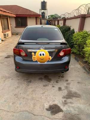 A picture of Toyota corolla 2011 SE