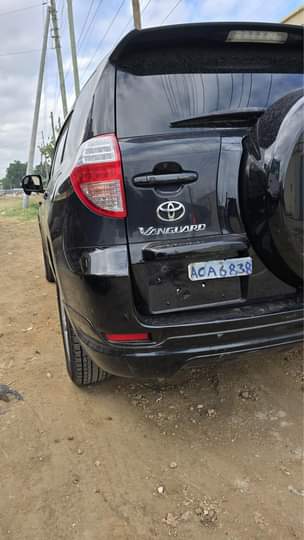 A picture of Toyota Vangaurd model 2009 58M