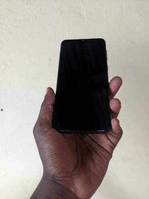 A picture of Samsung ao4