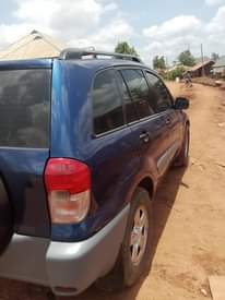 A picture of Toyota Rav4