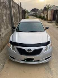A picture of Toyota Camry se 2008 spider