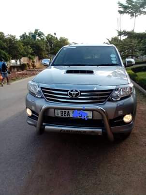 used toyota fortuner