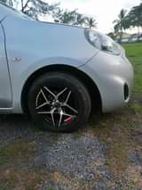 A picture of Nissan Ak13 16