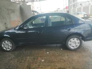 A picture of Honda Civic Engine Gear AC needs gas Interior 1 6m