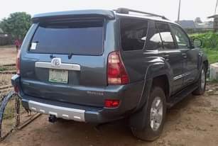 A picture of Toyota 4 Runner