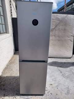 classifieds/fridges
