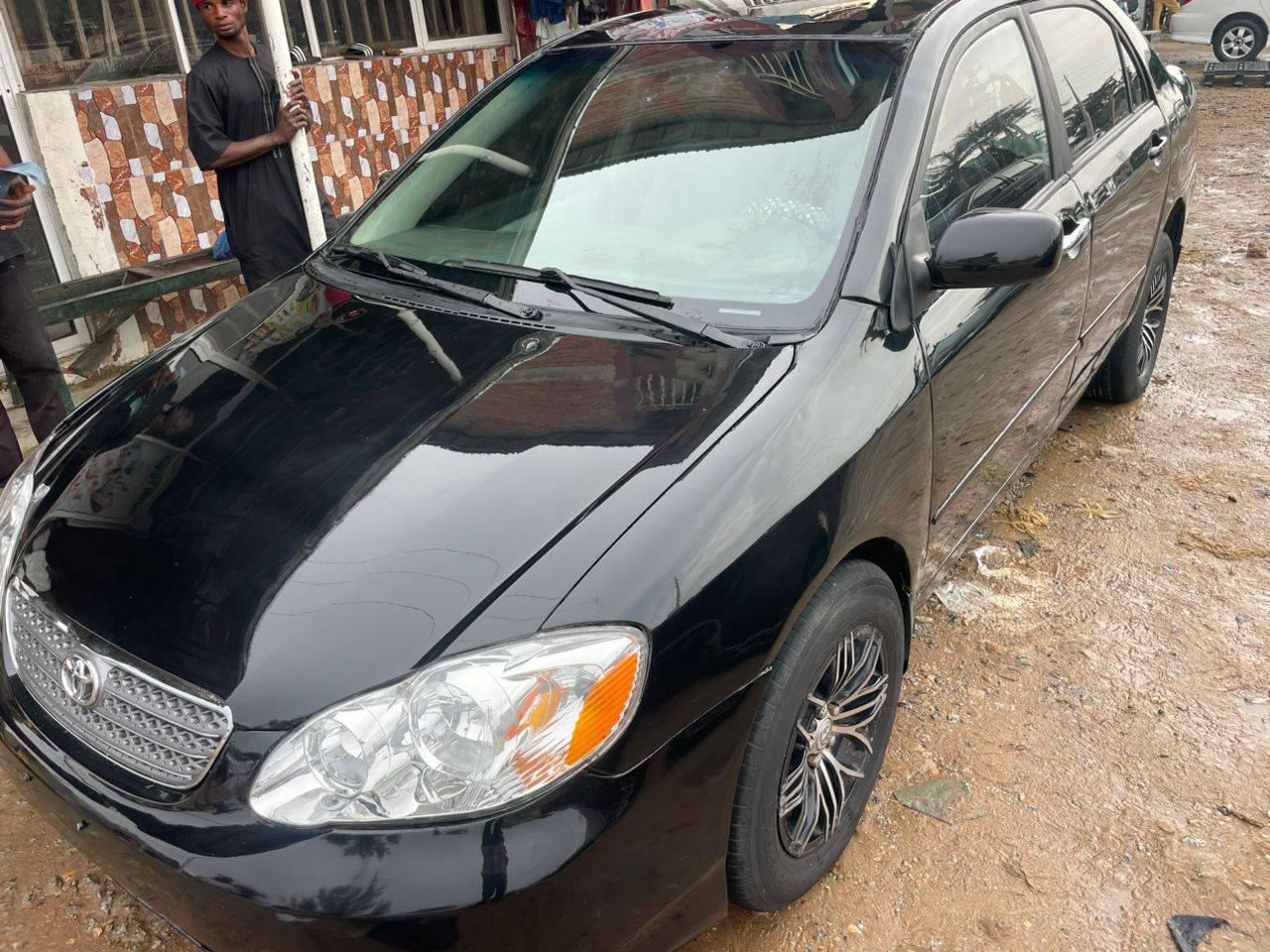 A picture of Toyota Corolla Le 05 Belgium standard