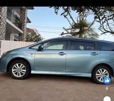 A picture of Toyota Wish