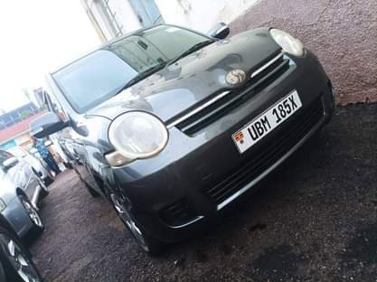 A picture of 2007 Toyota Sienta