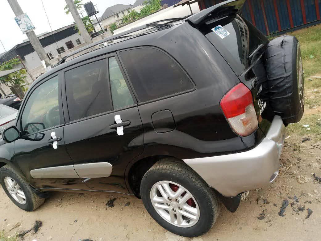 A picture of Toyota RAV4
