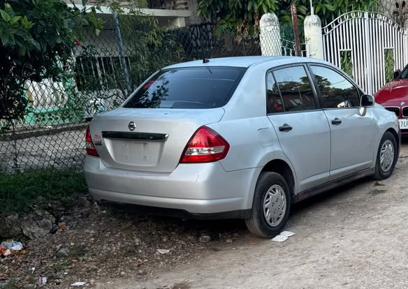used nissan tiida