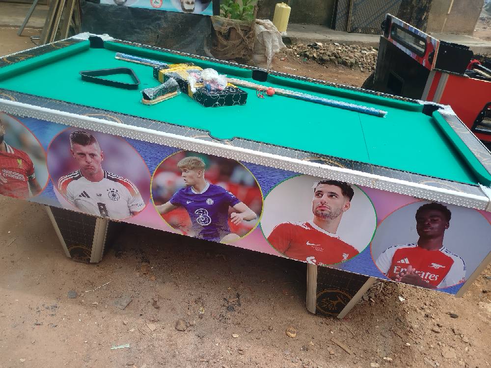A picture of Andrew pool table Uganda contact me on 0790700096 0754428514