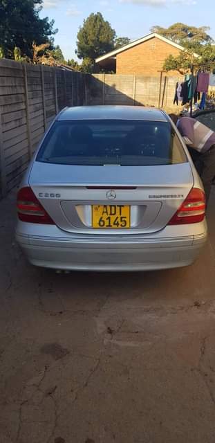 classifieds/cars mercedes