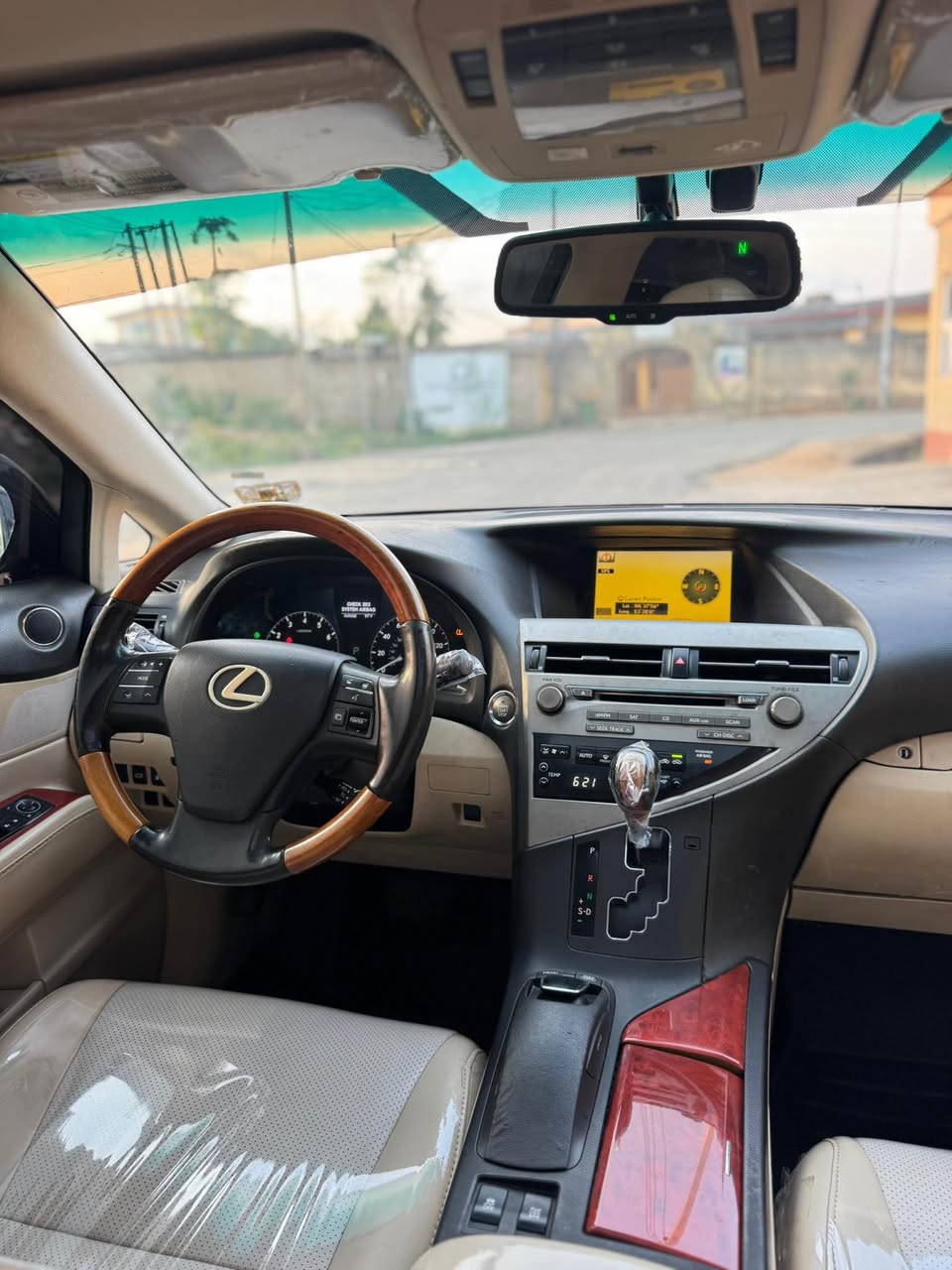 A picture of Clean registered 2010 Lexus Rx350 full option 15 7 million