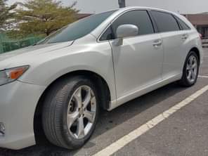 A picture of 2009 Toyota venza 12 8m Tokunbo Call or Whatsapp 08063407647