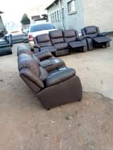 classifieds/furniture sofas