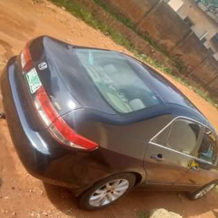 A picture of Honda Accord 03