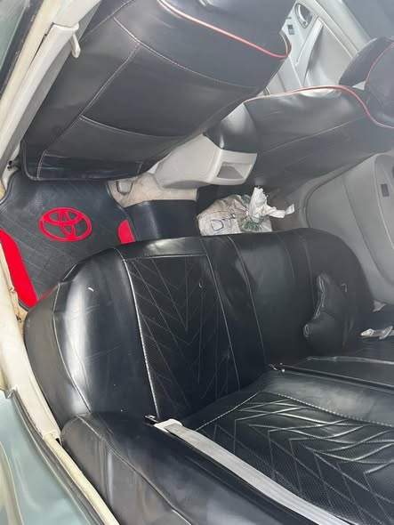 A picture of car