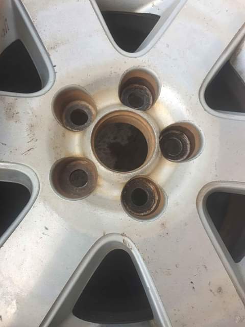 A picture of All types of FANCY FOLLOW COME TOKUNBO ALLOY RIMS 09083013333