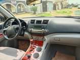A picture of Tokunbor Toyota Highlander