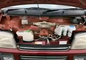 A picture of Mini bus is available for sall 950 000 naira a