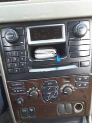 A picture of Everything is sharp Engine gear and Ac 5 plug Going