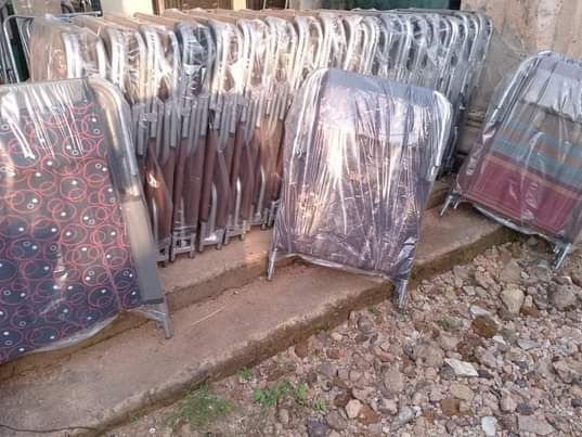 A picture of Camping beds