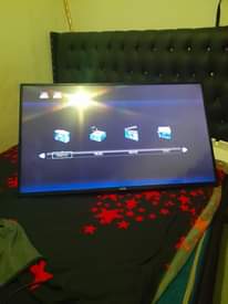 A picture of Boss flat tv