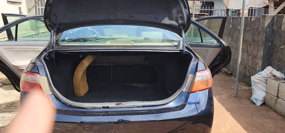 A picture of Sharp sales of 2008 Toyota Camry