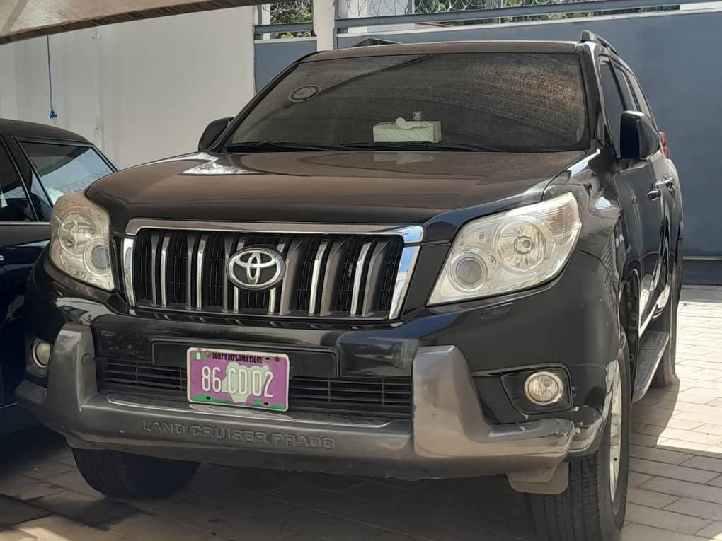 A picture of DISTRESS ALERT Malaysian Embassy sales Used 2011 Toyota prado with