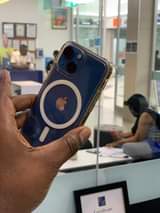 A picture of Iphone 13 mini