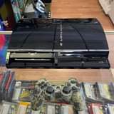 A picture of PLAYSTATION 3 FAT EXCELLENT CONDITION IMESHACHIPIWA INA GAMES 20 NDANI