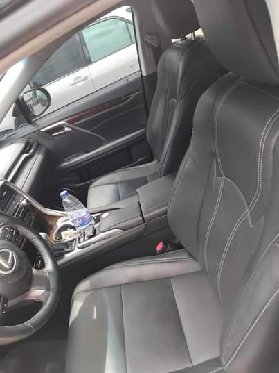 A picture of 2018 Rx350