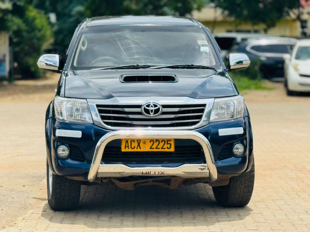 used toyota hilux