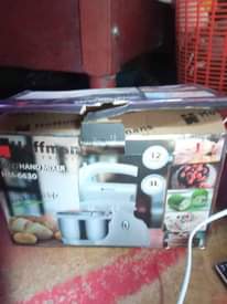 A picture of Hand mixer