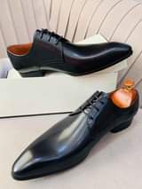 A picture of Shoes size 39 45