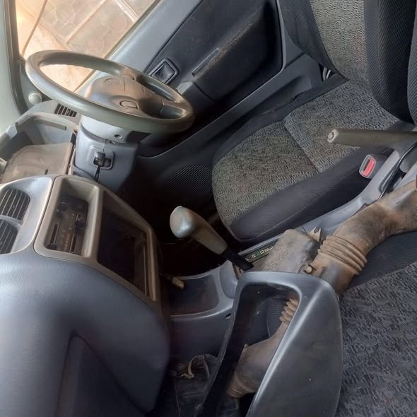 A picture of Toyota cami 4 5m