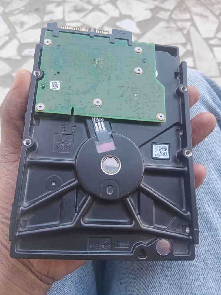 A picture of DESKTOP HARD DISK 2T OR 2000 GB BEI CHEE ELF