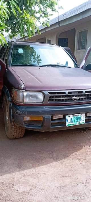 A picture of 2003 Nissan PATHFINDER