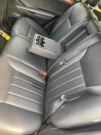 A picture of Mercedes Benz ML 350 4matic