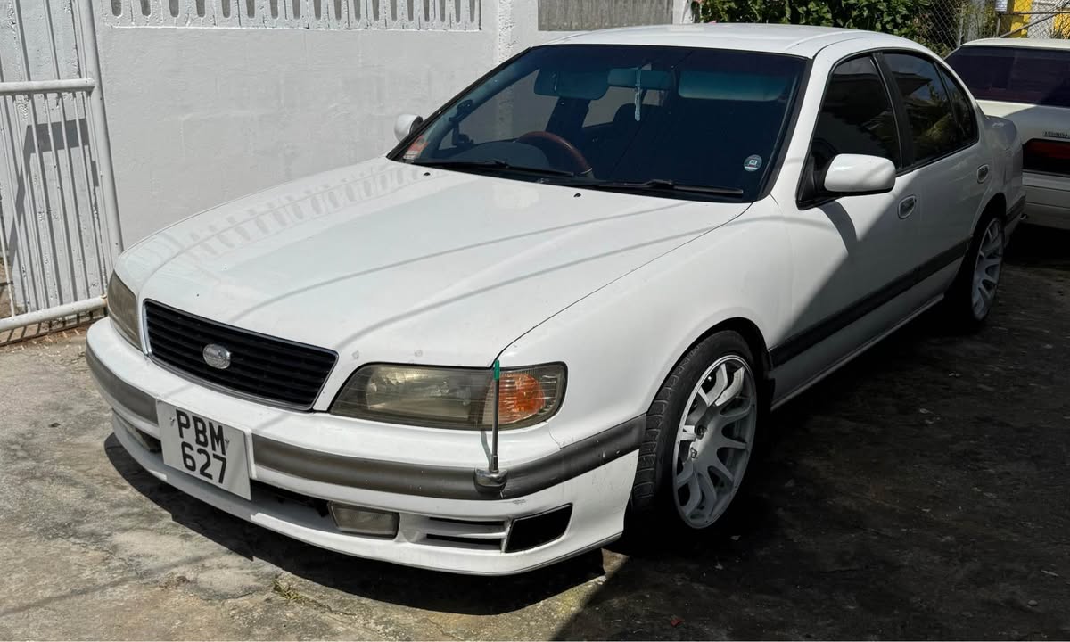 nissan cefiro