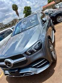 A picture of Mercedes Benz GLE 2020