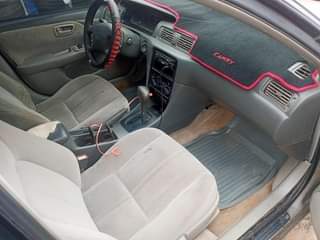 A picture of Toyota Camry 1999