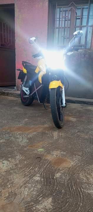 motorbikes